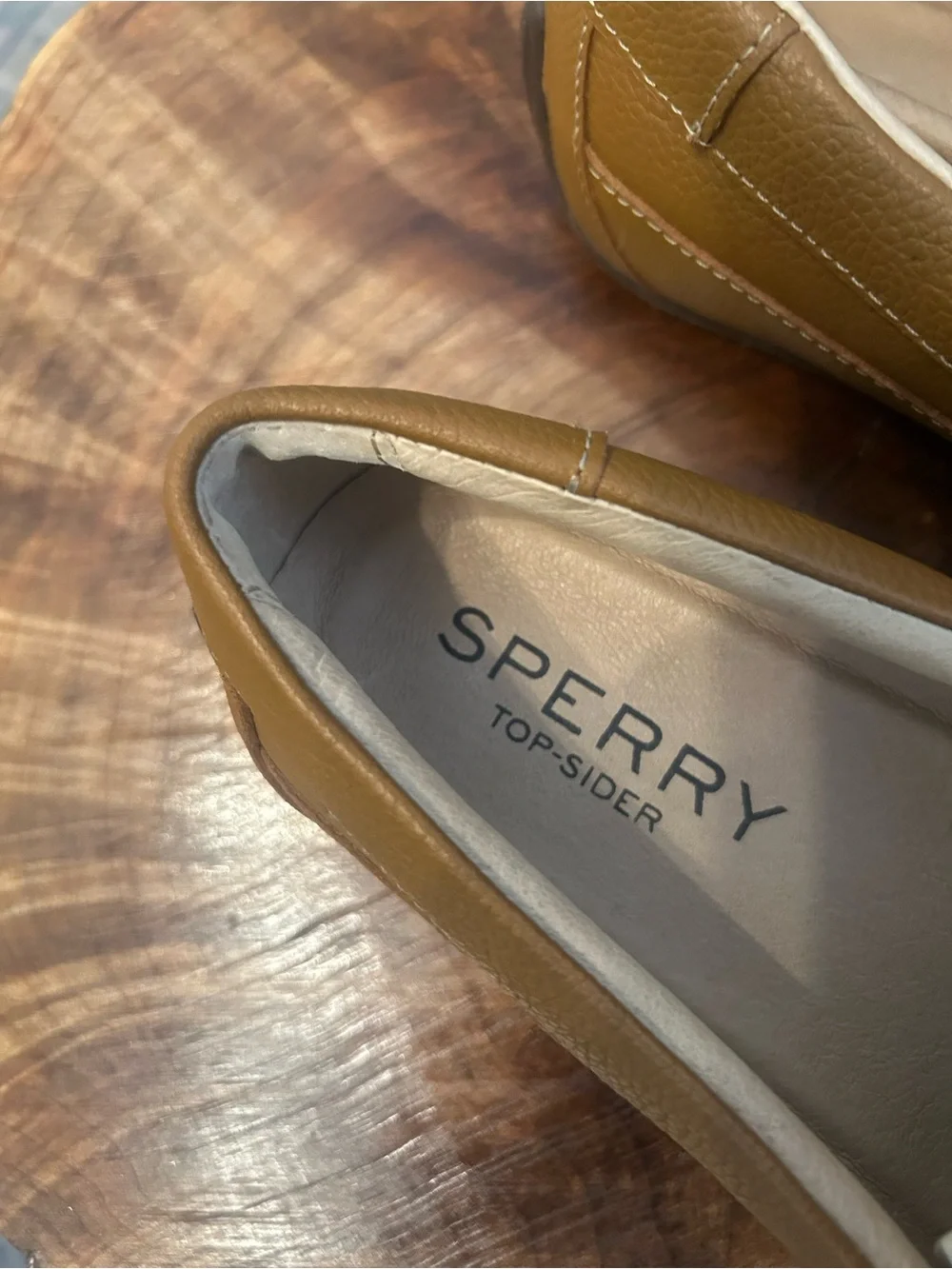 Sperry Men's Camel/Tan Leather Slip-On Loafers 8.5 These are new without tags